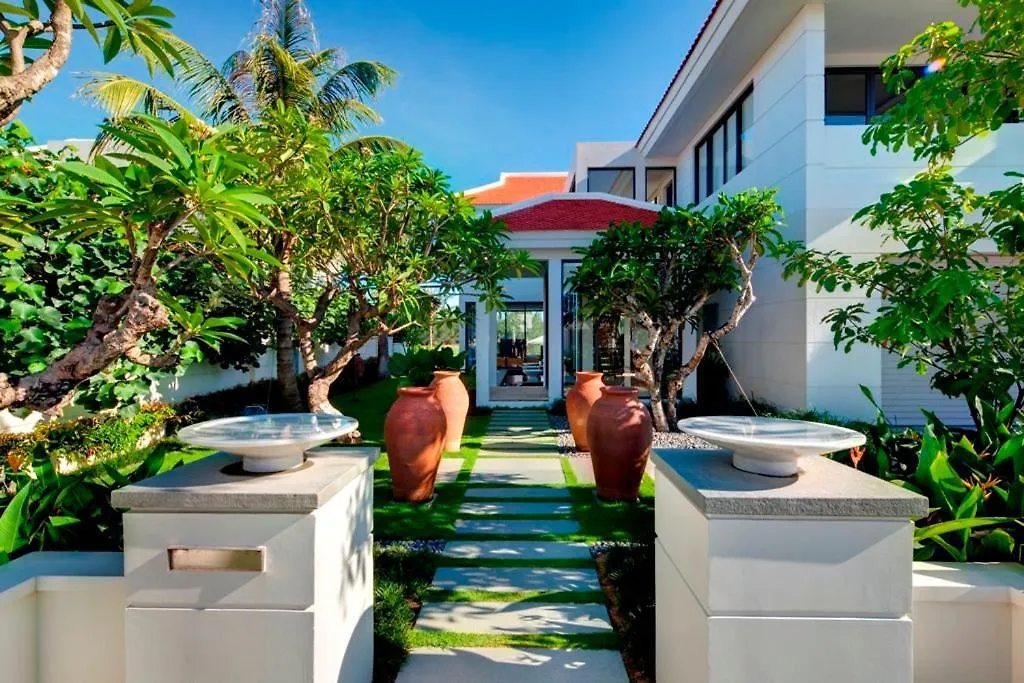 Ocean Retreats Villas Danang