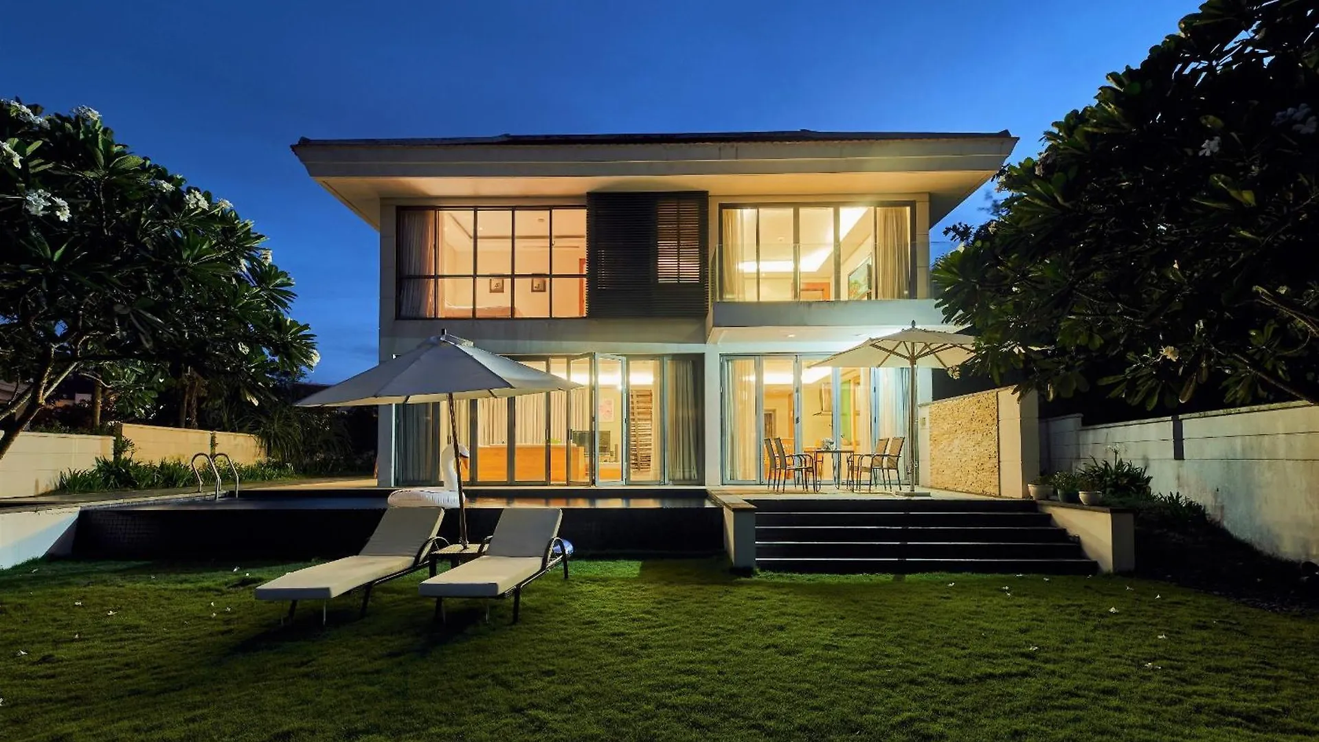Ocean Retreats Villas Danang