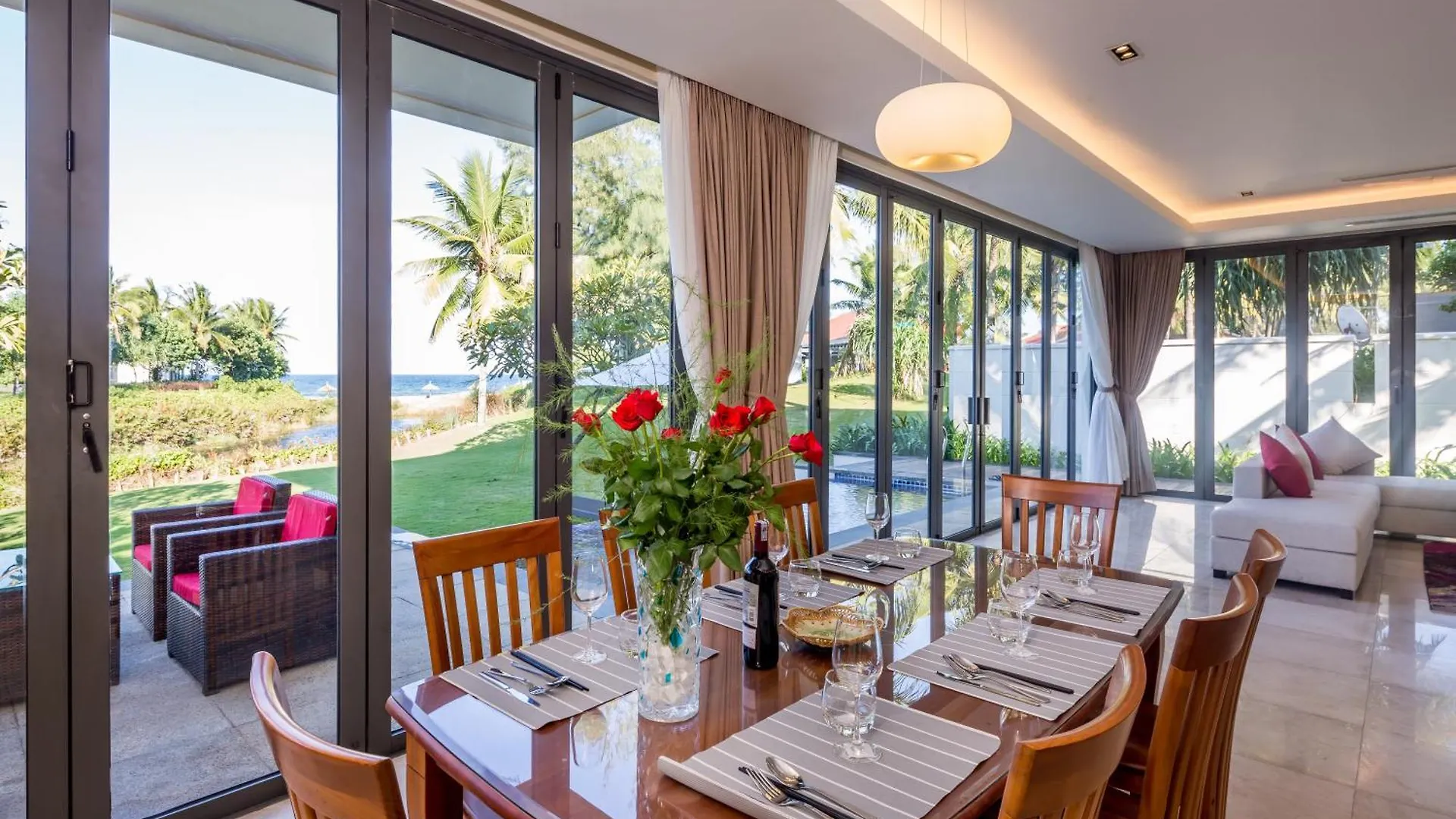 Ocean Retreats Villas Danang