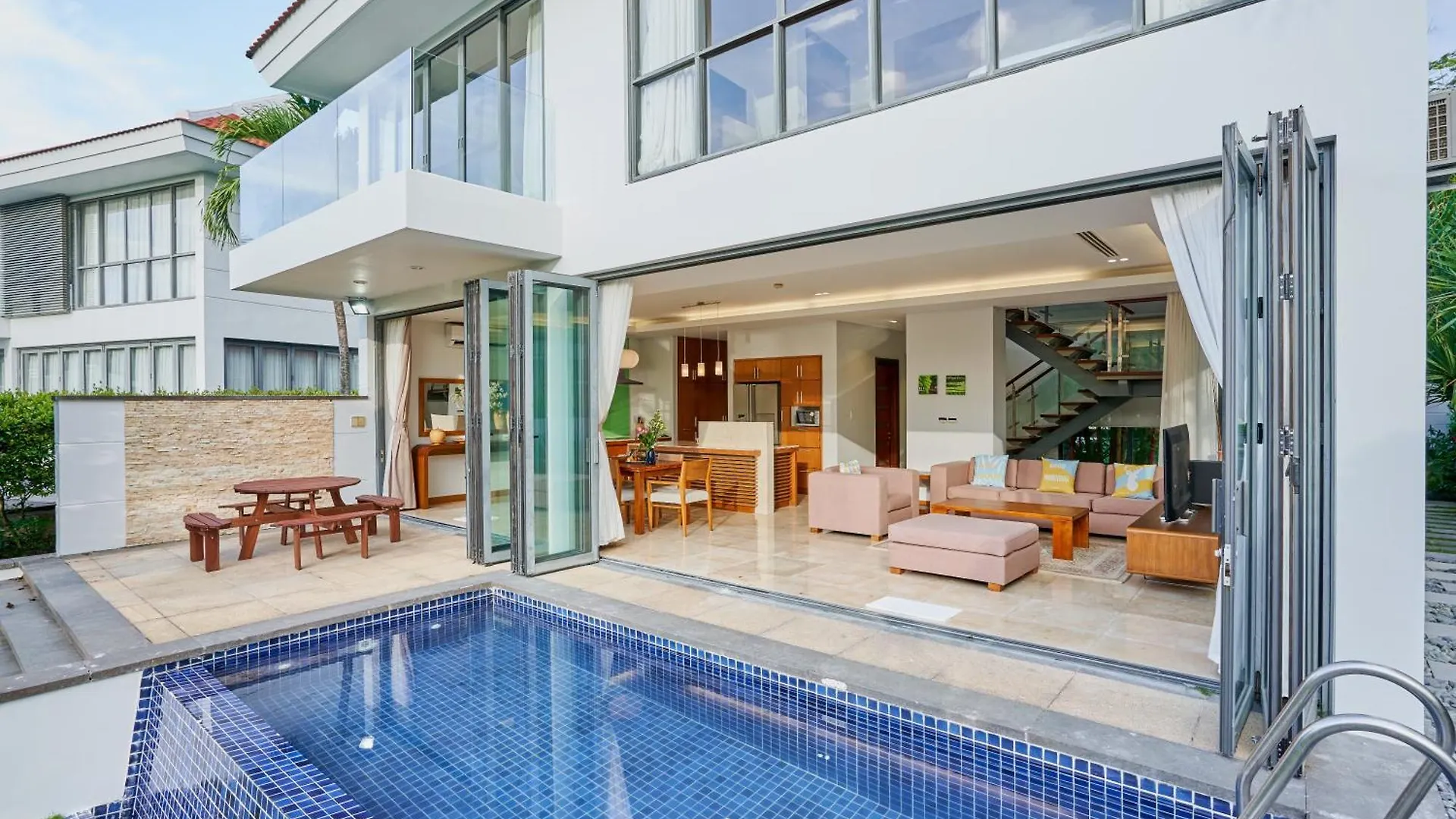 Ocean Retreats Villas Danang 0*, Da Nang Vietnam
