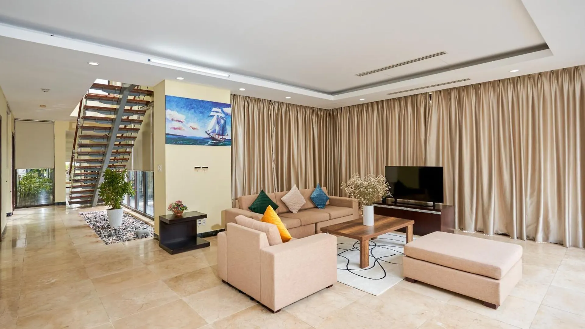 Ocean Retreats Villas Danang