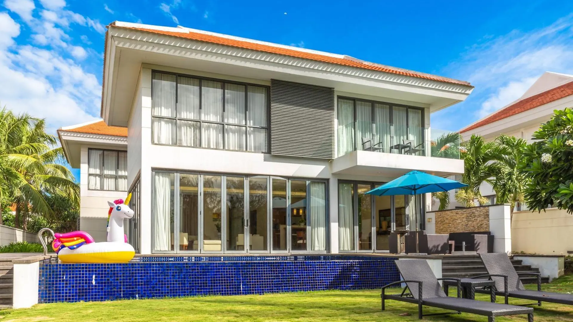 Ocean Retreats Villas Danang