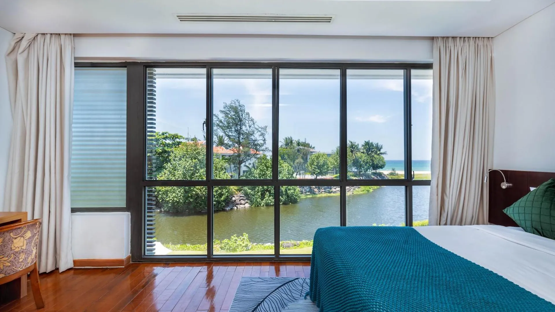 Ocean Retreats Villas Danang Da Nang